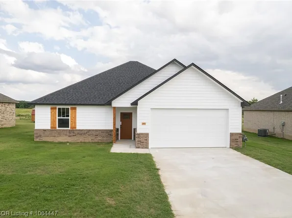 107 Countryside Way, Pocola, OK 74902