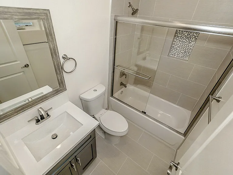 4508 Esmeralda St #1/2 — Photo 23