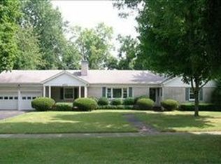1421 Lakewood Dr, Lexington, KY 40502
