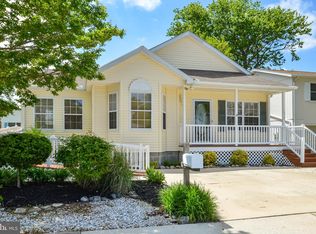 13707 N Ocean Rd, Ocean City, MD 21842