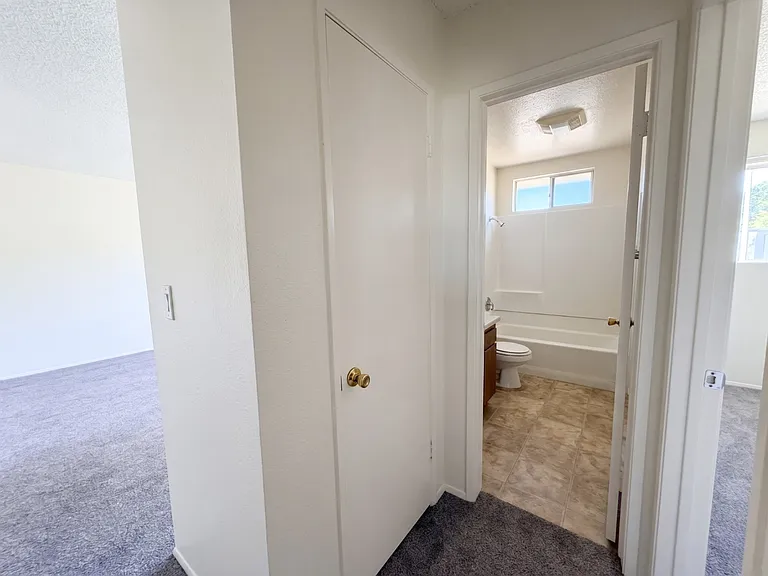 1028 S Magnolia Ave — Photo 15