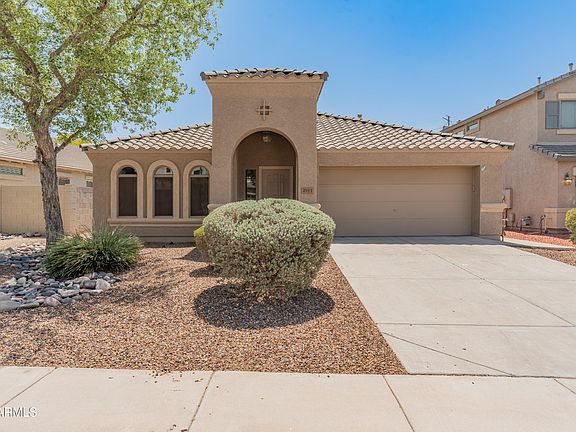 2nd image of 2911 E Quiet Hollow Lane
