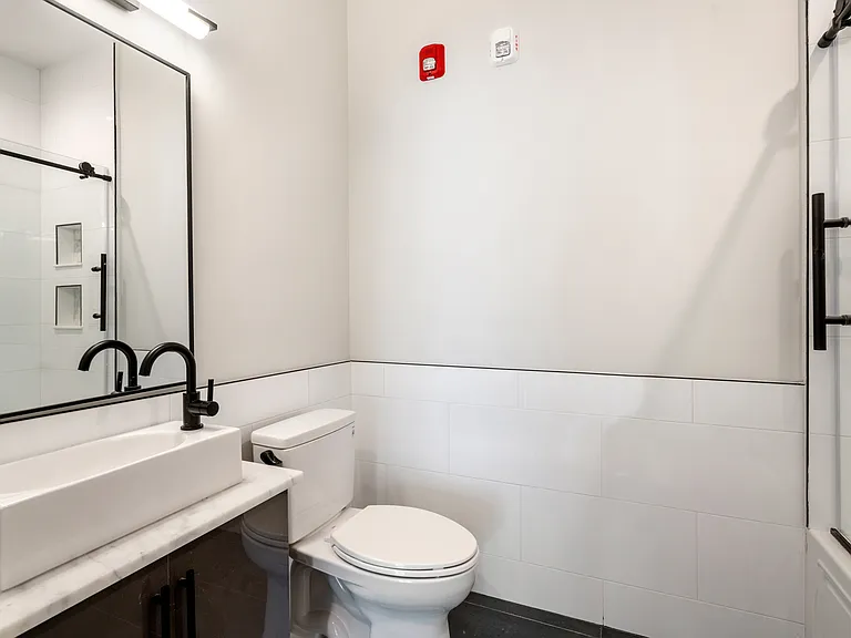 142 Pleasant St #1 — Photo 13