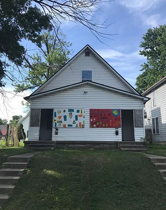 1st image of 2306 E 12th St