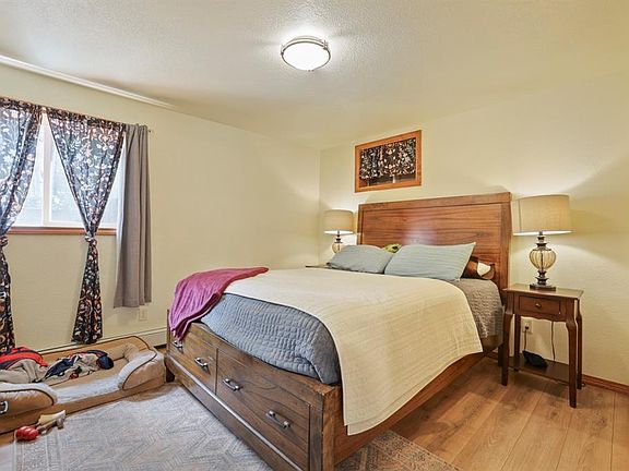 4th image of 82 Stellar Jay Rd #2