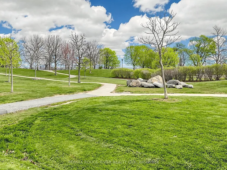 38 Port Union Rd — Photo 42