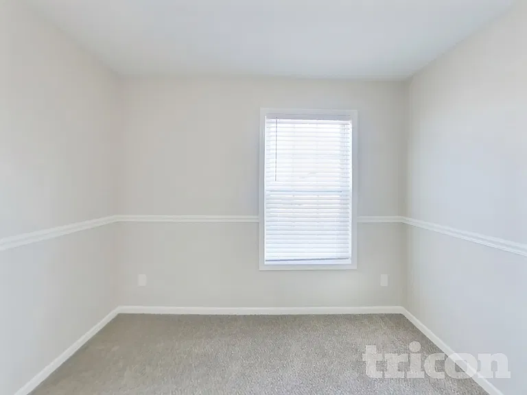 10875 Grace Dr — Photo 14