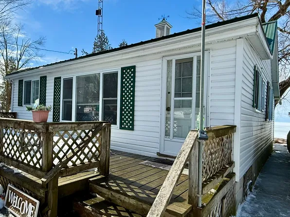 2644 Lakeshore Dr, Ramara, ON L0K 1B0