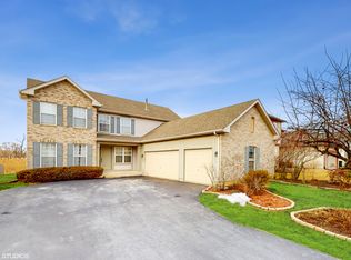 26 N Brittany Ln, Hainesville, IL 60030