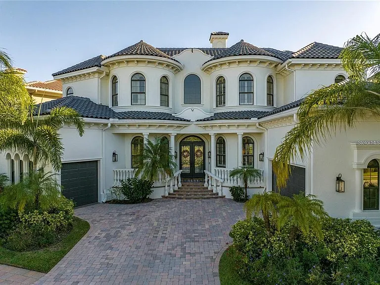 4133 Causeway Vista Dr — Photo 1
