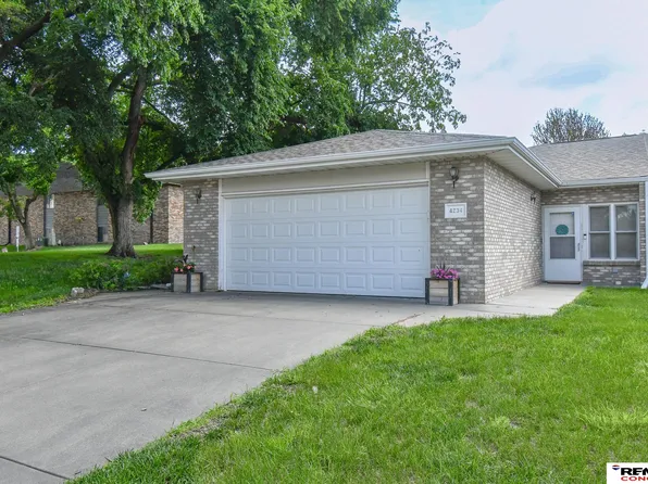 4234 N 7th St, Lincoln, NE 68521