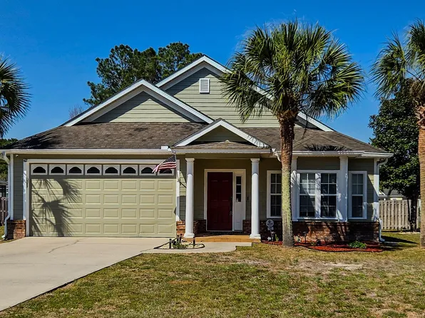 42 Churchill Dr, Crawfordville, FL 32327