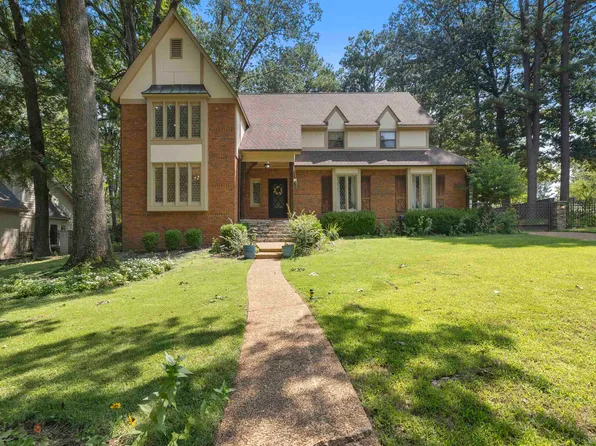 3060 Towering Pines Cv, Germantown, TN 38138