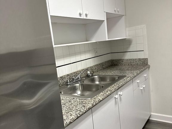 3rd image of 5033 NW 7th St APT 606