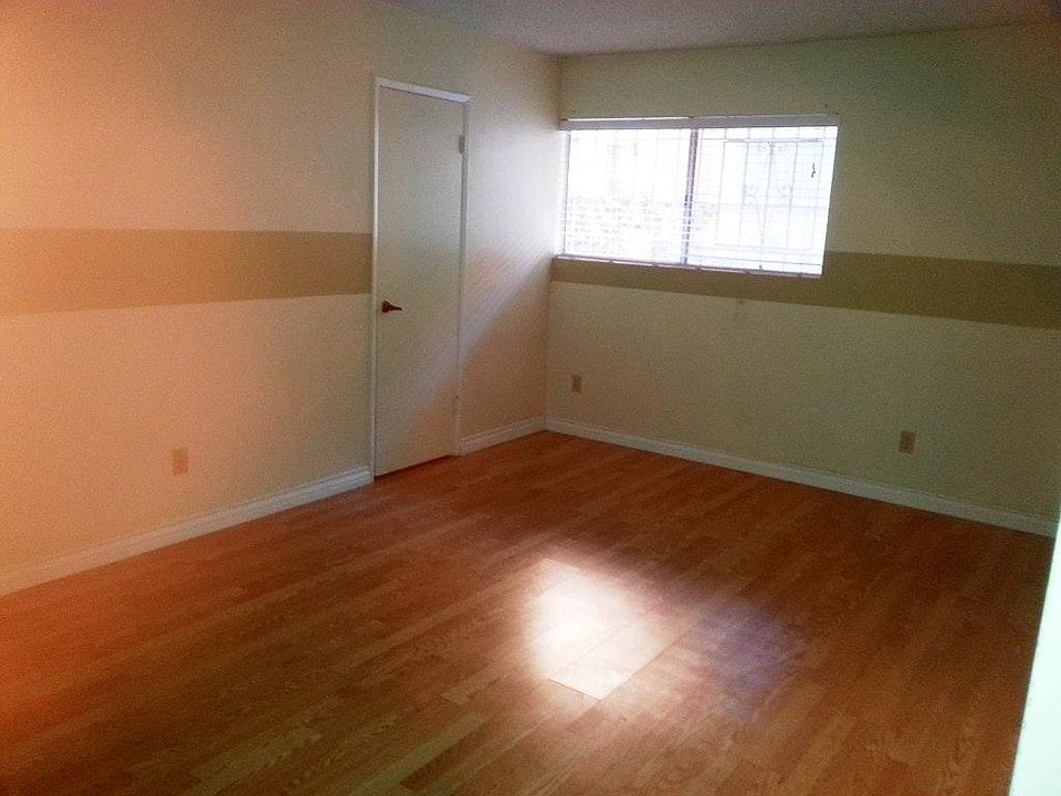 1st image of 29 Orange Ave APT A