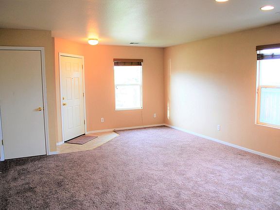 3rd image of 1199 Hushfield Ct