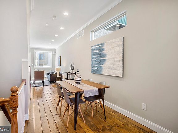 5th image of 107 E Phil Ellena St