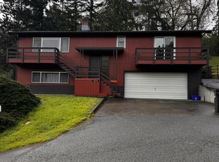 1604 NE Ridge Ave, Roseburg, OR 97470