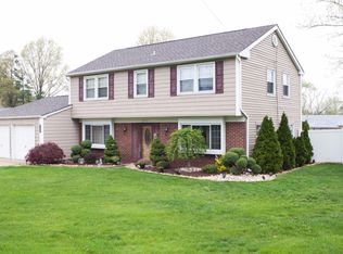 209 Church St, Aberdeen, NJ 07747