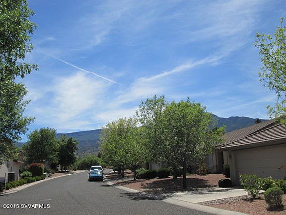 3rd image of 1760 W Tumbleweed Ln