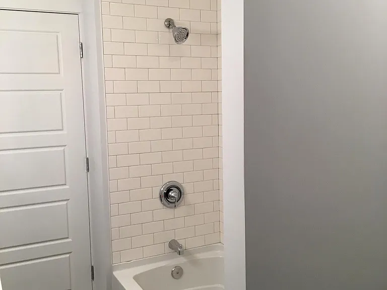 51 Drake St #A — Photo 13