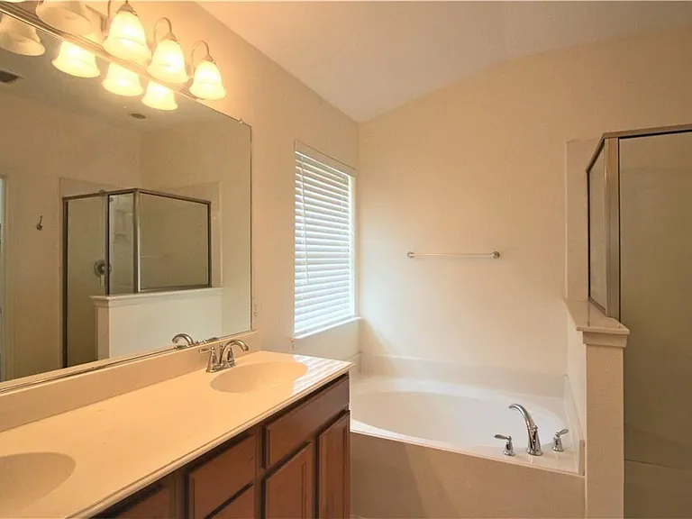 7836 Fox Horn Dr — Photo 13