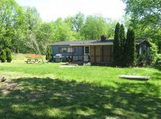 1025 Barclay Hill Rd, Beaver, PA 15009