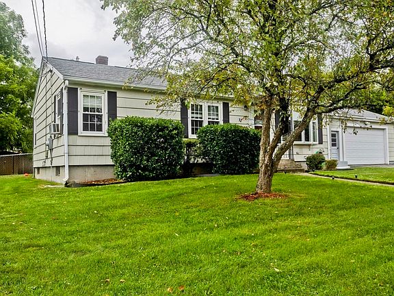 2nd image of 14 Bliss Rd
