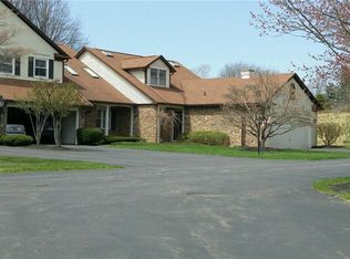 92 Lac Kine Dr, Rochester, NY 14618