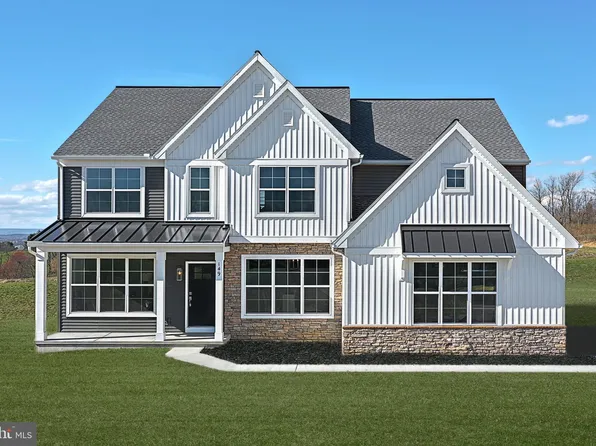 149 Copper Ridge Dr, Newmanstown, PA 17073