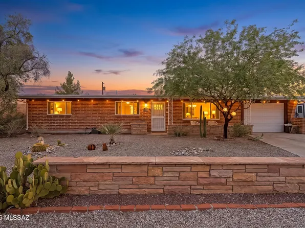 5151 E Hawthorne Pl, Tucson, AZ 85711
