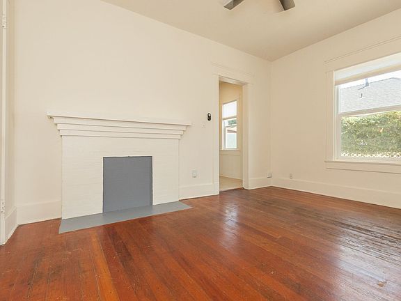 5th image of 2216 Julian Ave #0