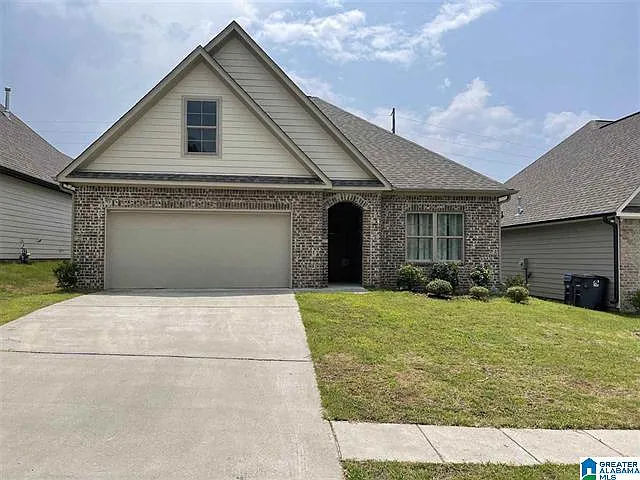 352 Fox Run Ln — Photo 1