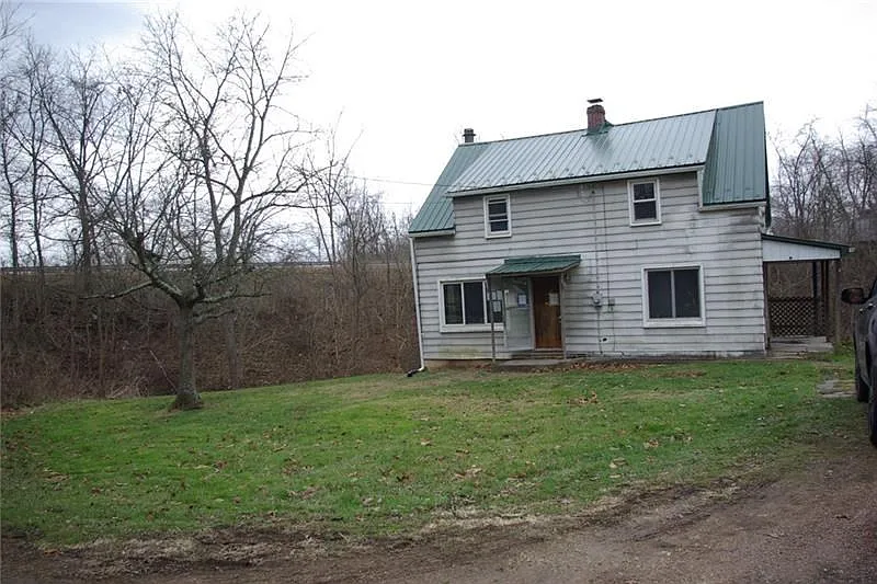 230 Centerville Ln photo 1