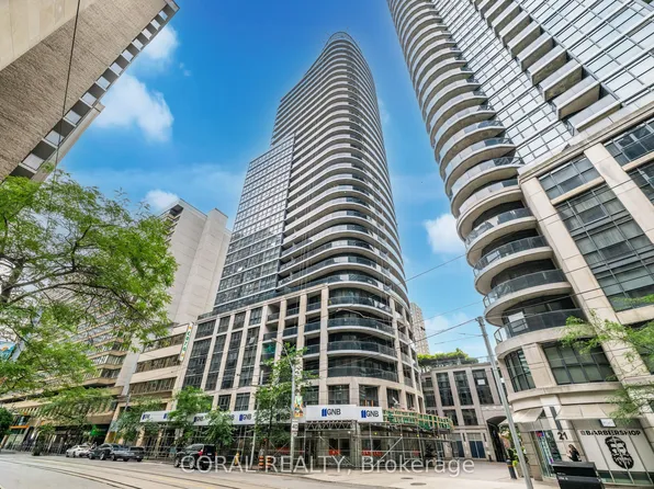 25 Carlton St, Toronto, ON