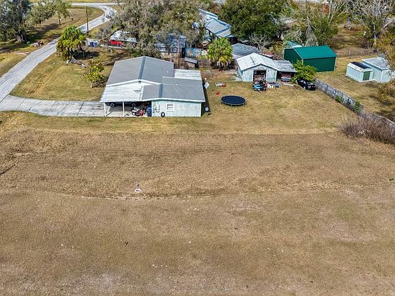 4th image of 910 Lytle St SW #35