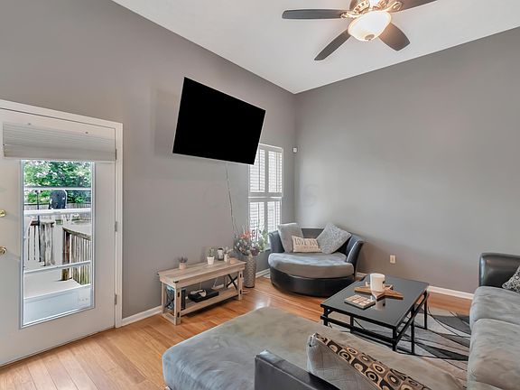 5th image of 1912 Queens Meadow Ln