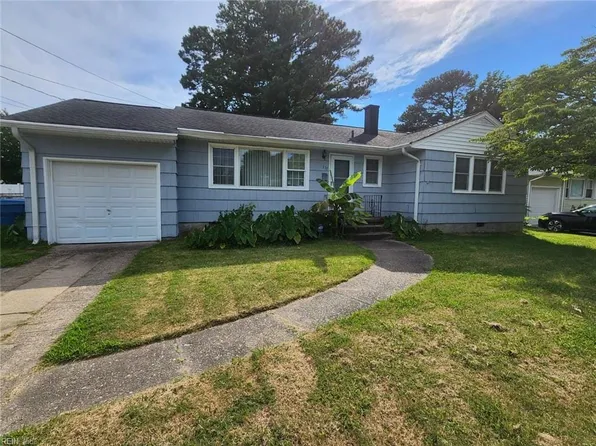 333 Kings Grant Rd, Virginia Beach, VA 23452