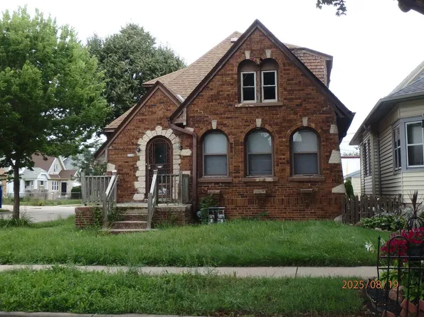 2330 West Hope AVENUE, Milwaukee, WI 53209