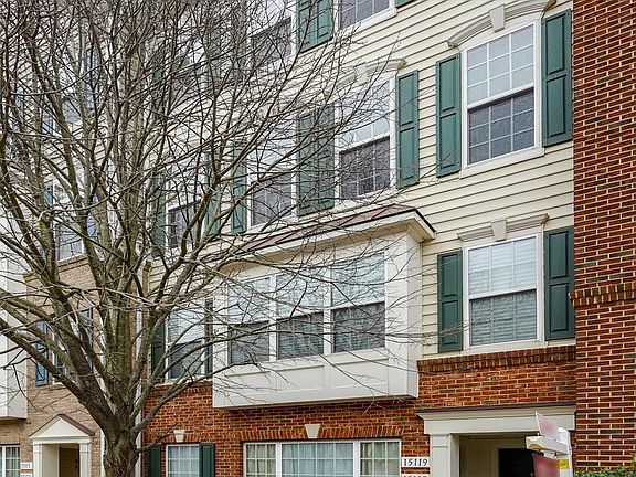 3rd image of 15119 Lilywood Ln