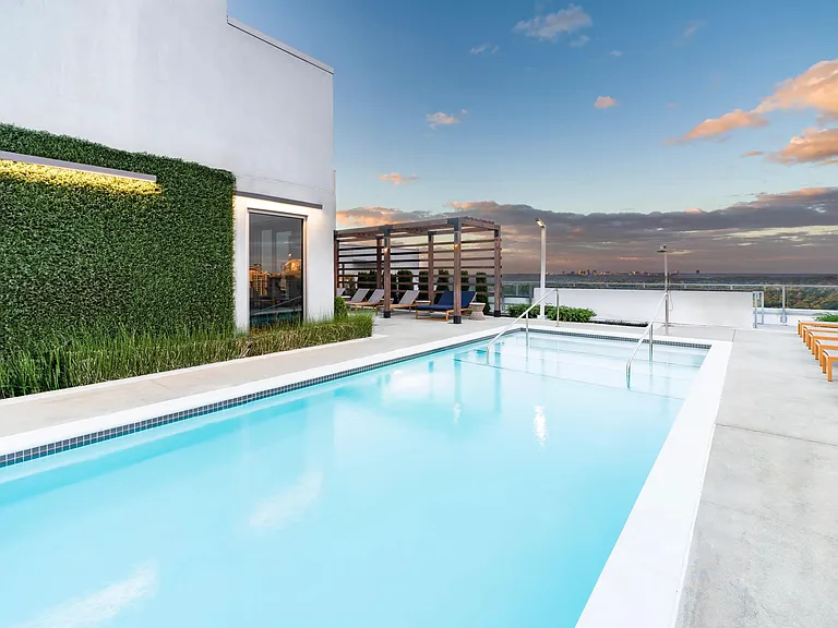 Rooftop pool days at Modera Old Ivy feature open skyline views, cabana-style seating, and a calm escape overlooking Atlanta.