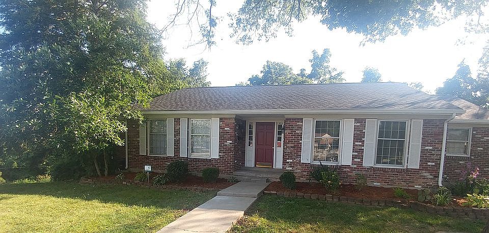 1st image of 531-533 Winston Way