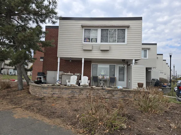 126 Walk, West Haven, CT 06516