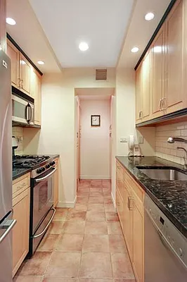 Rented by Keller Williams NYC | media 23