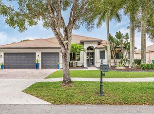 5086 Waters Edge Way, Cooper City, FL 33330