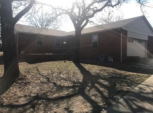 234 Rogers Rd, Sapulpa, OK 74066