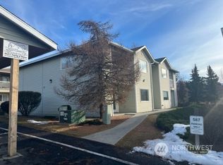 589 Eastmont Ave APT C, East Wenatchee, WA 98802