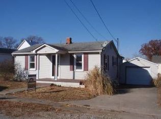 104 N 3rd St, Francisco, IN 47649