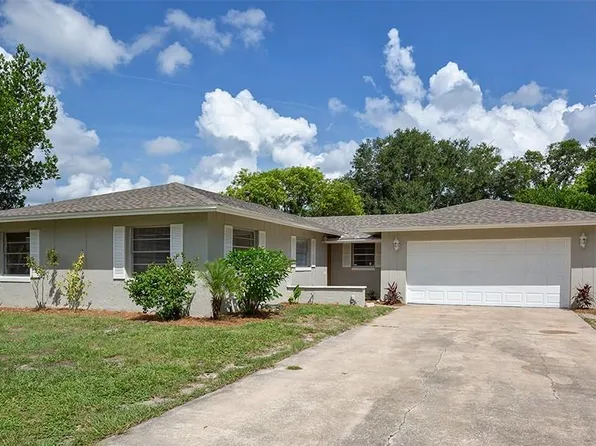 236 Pine Winds Dr, Sanford, FL 32773