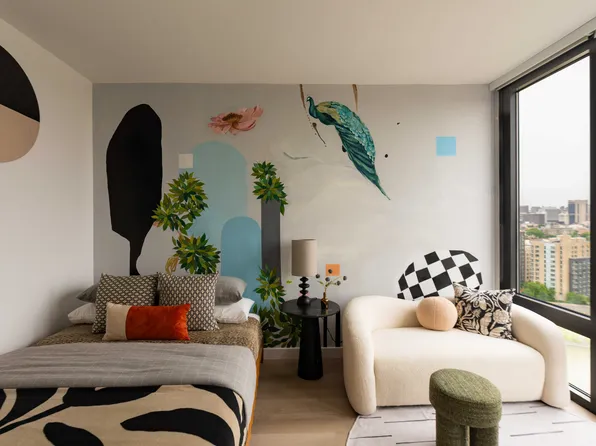 2385 3rd Avenue image 4 of 31